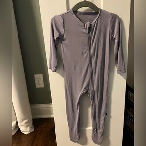 Kyte BABY zippered footie